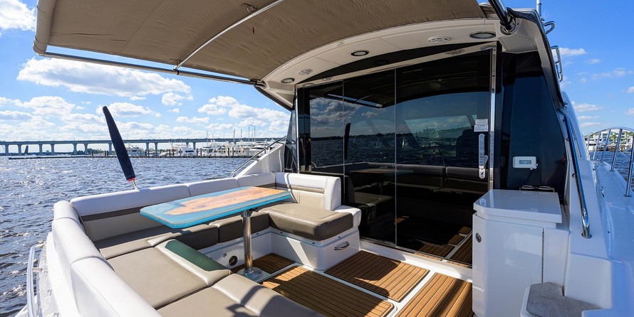 Sea Ray 510 Sundancer