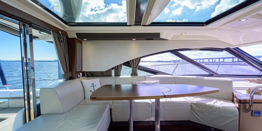 Sea Ray 510 Sundancer