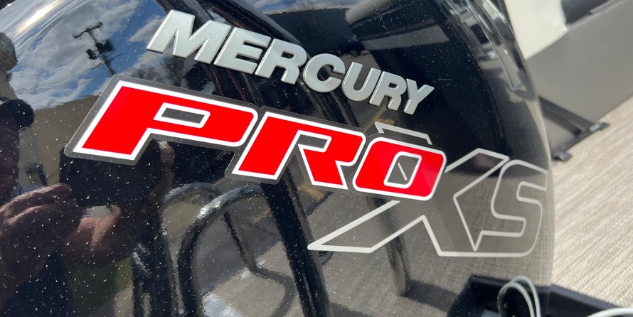 60 x 16 tri-toon passenger vessel