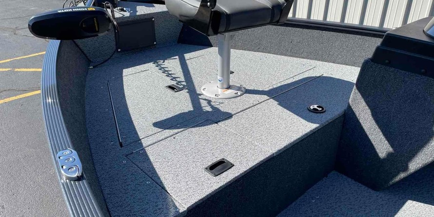 Lund Boats 1650 Rebel XS SS