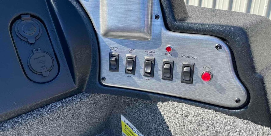 Lund Boats 1650 Rebel XS SS