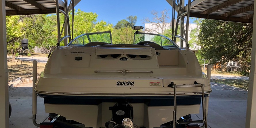 Sea Ray 200 Sundeck