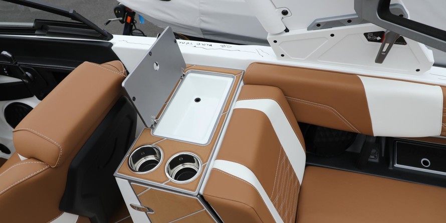 Malibu Wakesetter 25 LSV