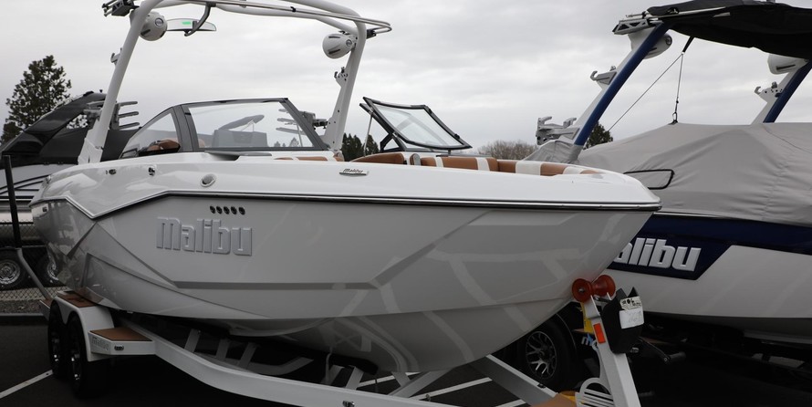 Malibu Wakesetter 25 LSV