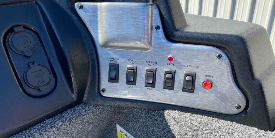 Lund Boats 1650 Rebel XS SS