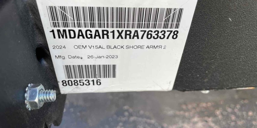 Lund Boats 1650 Rebel XS SS