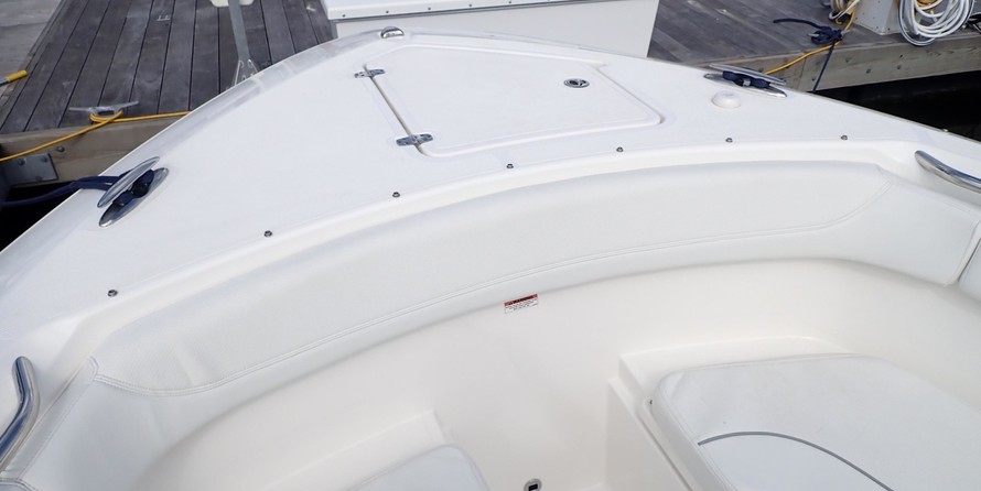 Pursuit st 310 sport