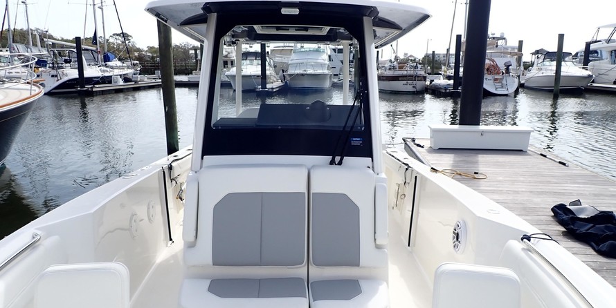 Pursuit st 310 sport