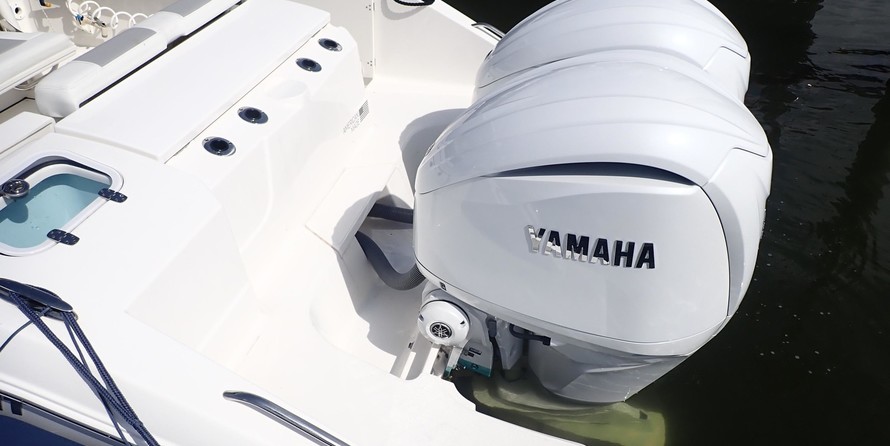 Pursuit st 310 sport