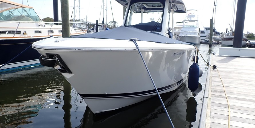 Pursuit st 310 sport