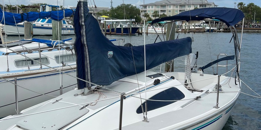 Catalina capri 22