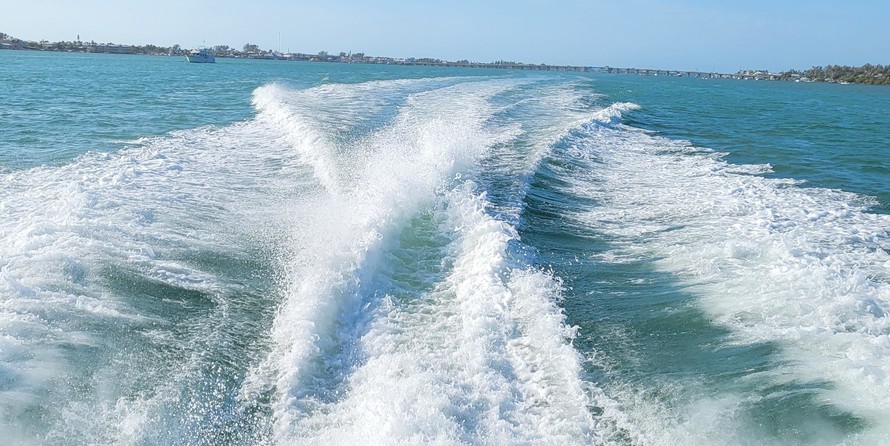 Sea Ray 330 Sundancer