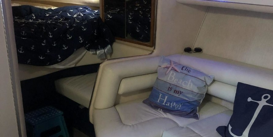 Sea Ray 330 Sundancer