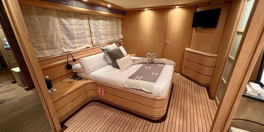 Astondoa 102 GLX