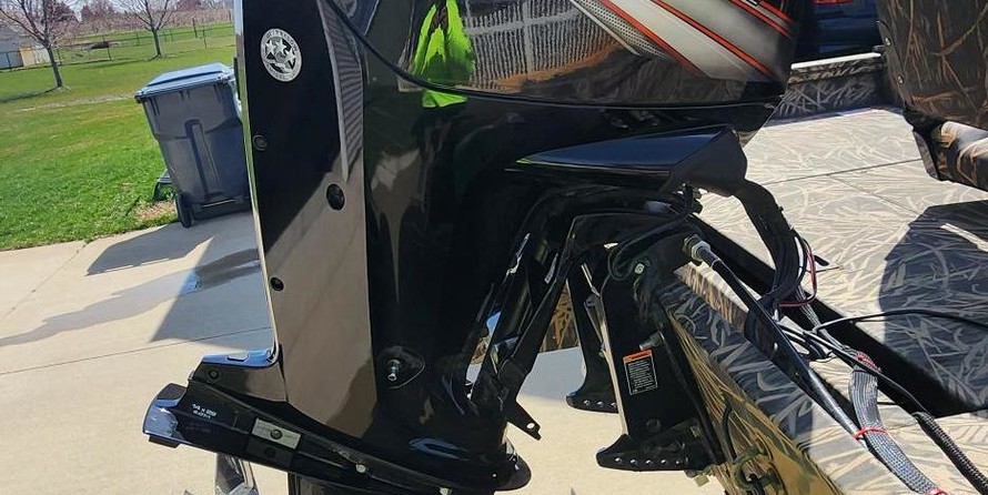 Lund Boats Predator 2070