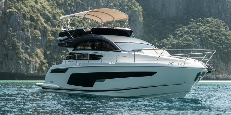 Fairline 50 Squadron