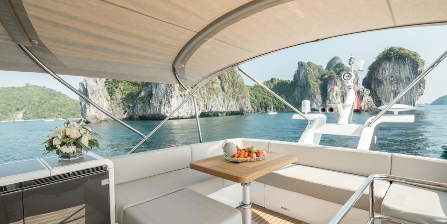 Fairline 50 Squadron