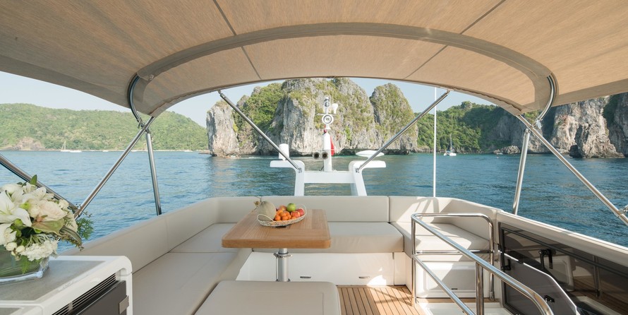 Fairline 50 Squadron