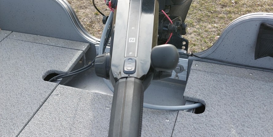 Crestliner 1450 Discovery