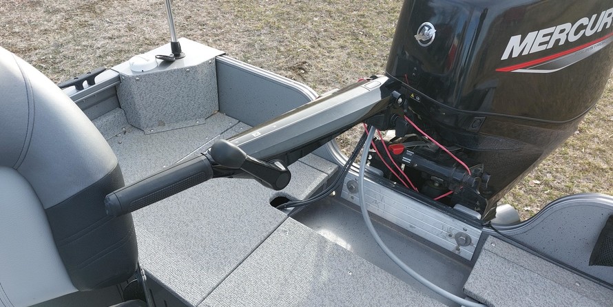 Crestliner 1450 Discovery