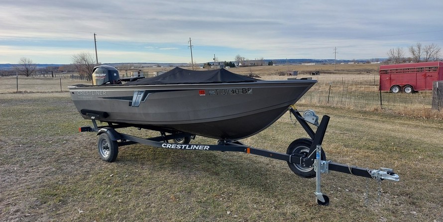 Crestliner 1450 Discovery