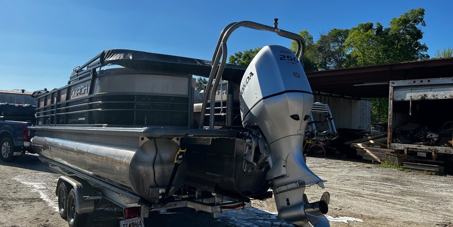 Premier Pontoons Solaris 250 RE