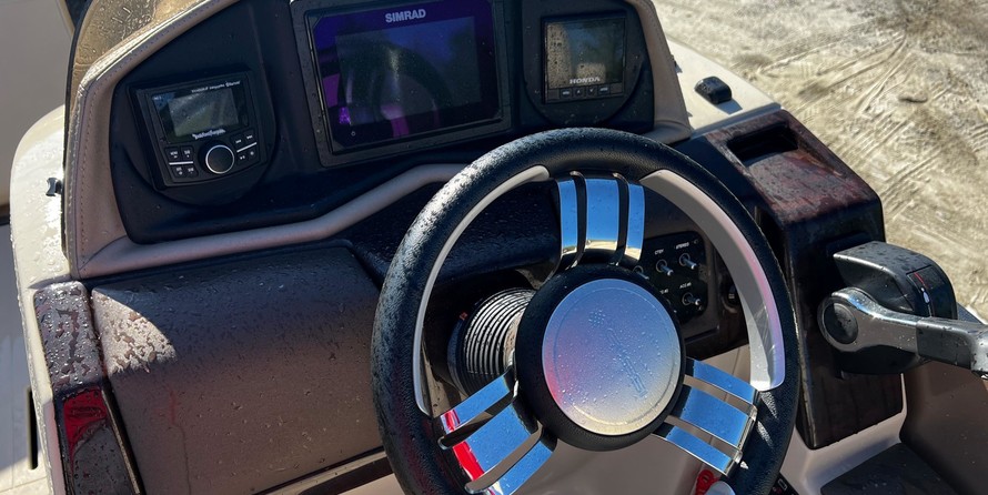 Premier Pontoons Solaris 250 RE