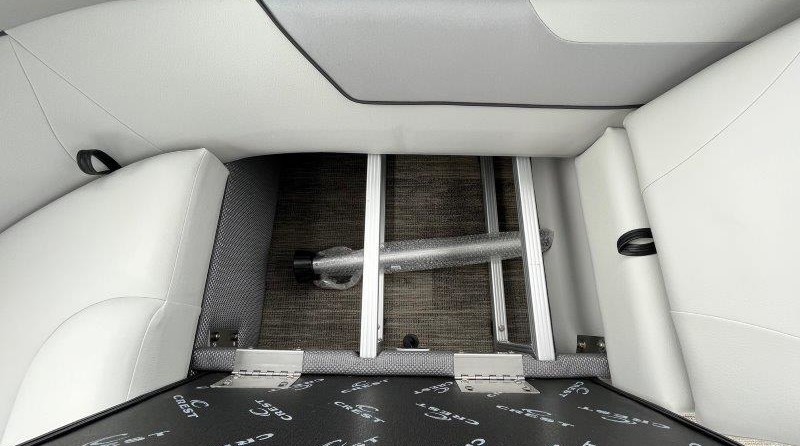 Larson LX 850 Classic SF