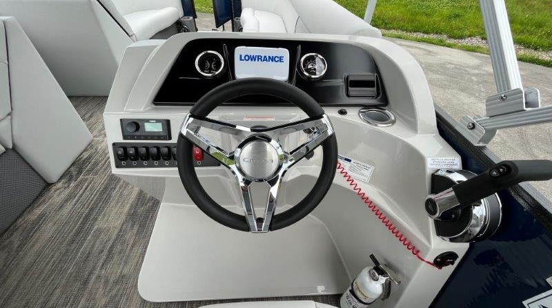 Larson LX 850 Classic SF