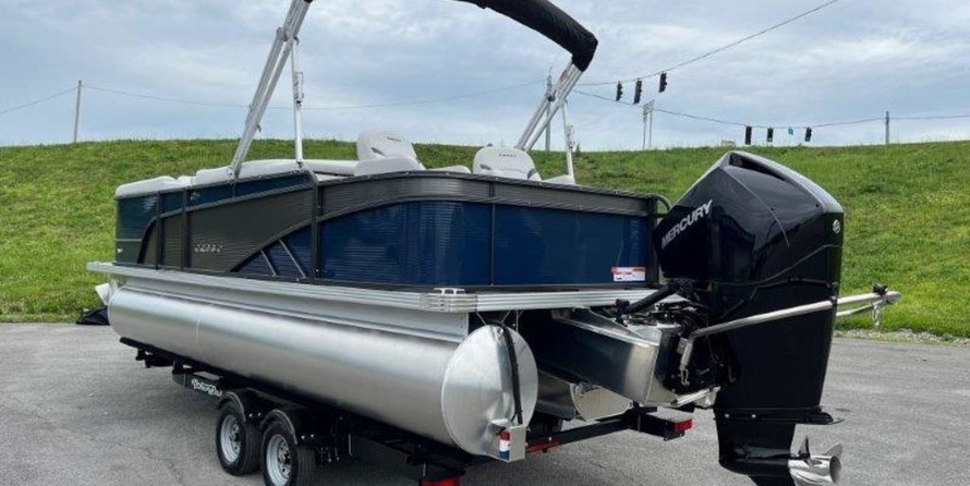 Larson LX 850 Classic SF