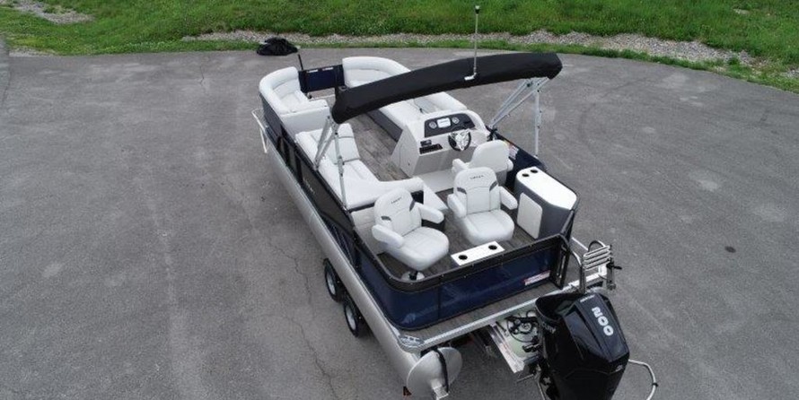 Larson LX 850 Classic SF