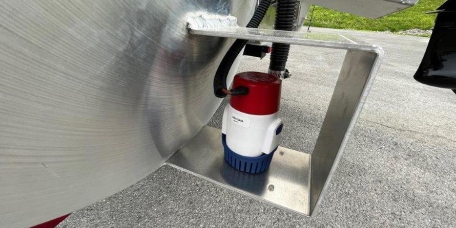 Larson LX 850 Classic SF