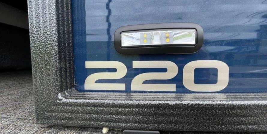 Larson LX 850 Classic SF