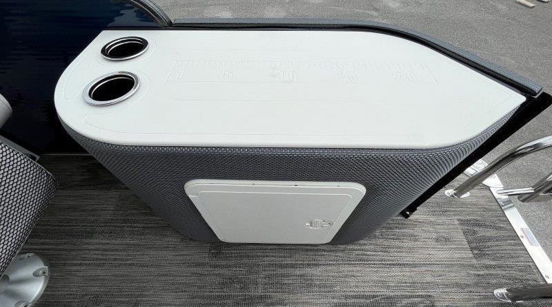 Larson LX 850 Classic SF