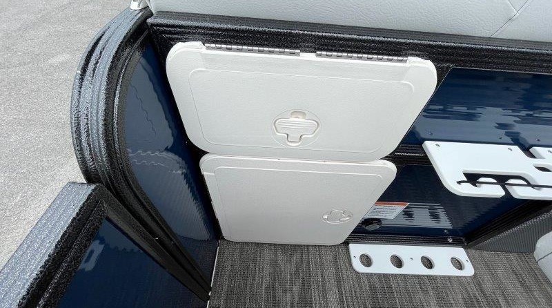 Larson LX 850 Classic SF