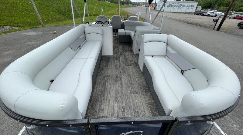 Larson LX 850 Classic SF