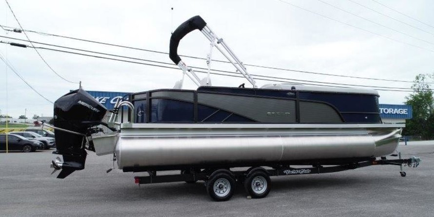 Larson LX 850 Classic SF