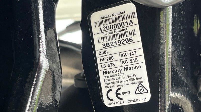 Larson LX 850 Classic SF