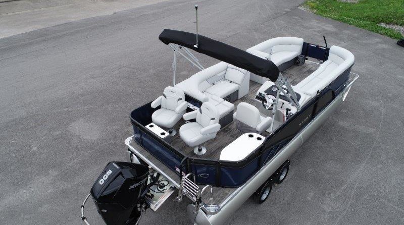 Larson LX 850 Classic SF