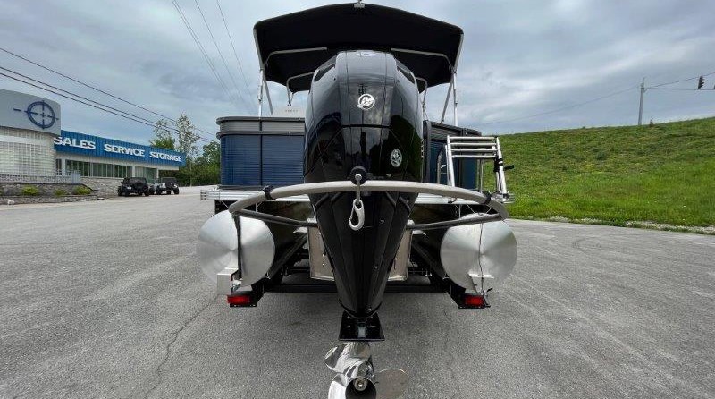 Larson LX 850 Classic SF