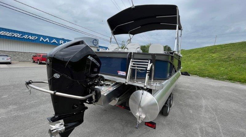 Larson LX 850 Classic SF