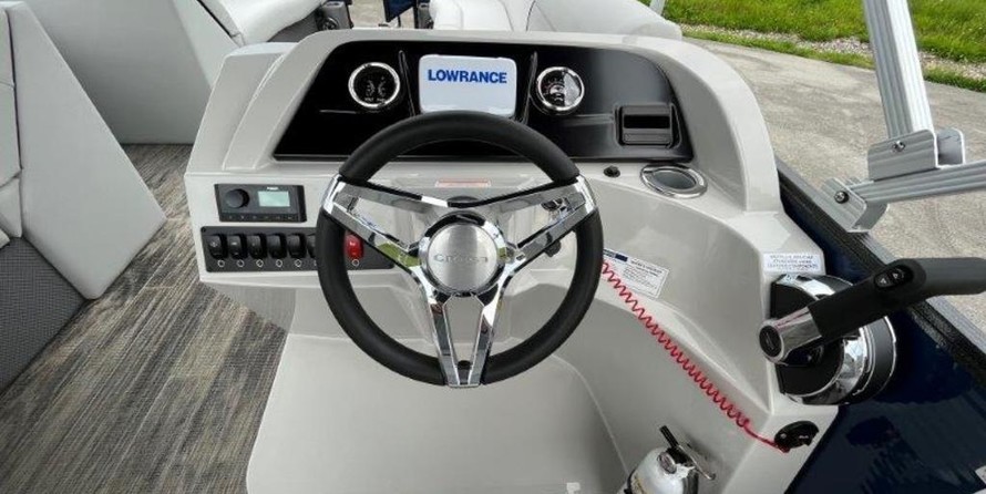 Larson LX 850 Classic SF