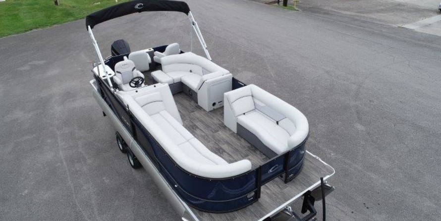 Larson LX 850 Classic SF