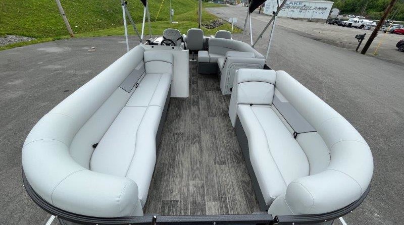 Larson LX 850 Classic SF