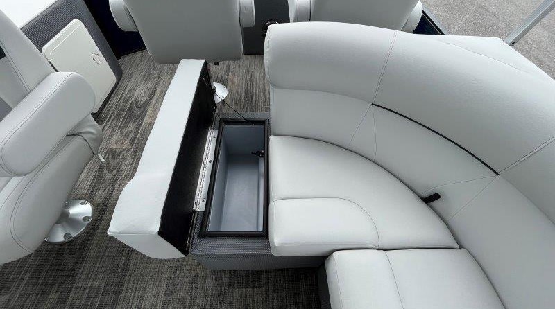 Larson LX 850 Classic SF