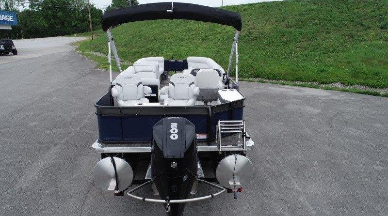 Larson LX 850 Classic SF