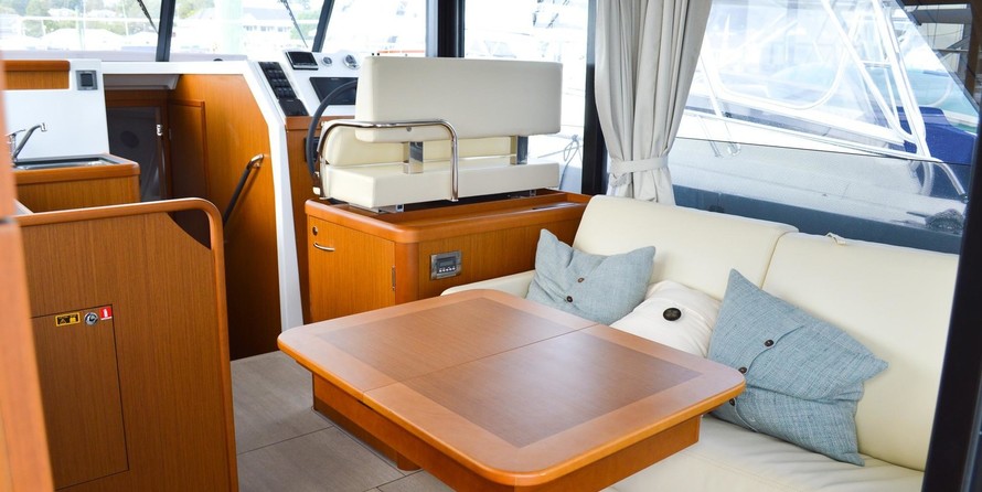 Beneteau Swift Trawler 35