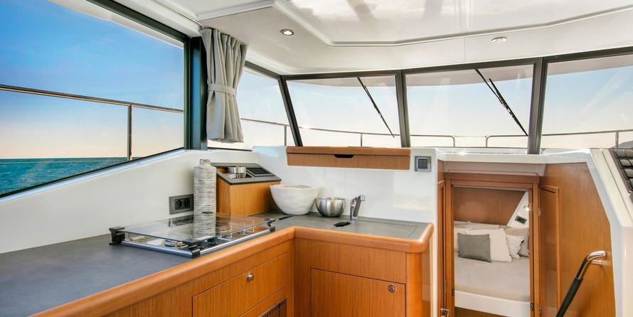 Beneteau Swift Trawler 35