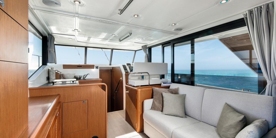 Beneteau Swift Trawler 35