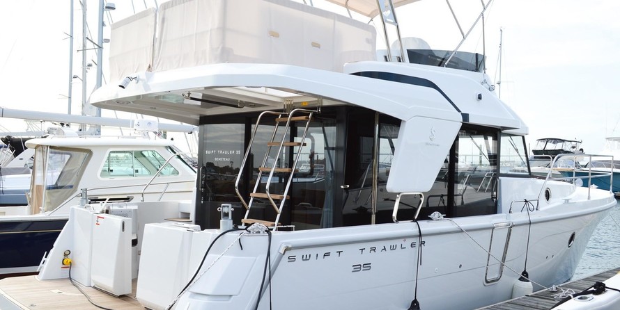 Beneteau Swift Trawler 35